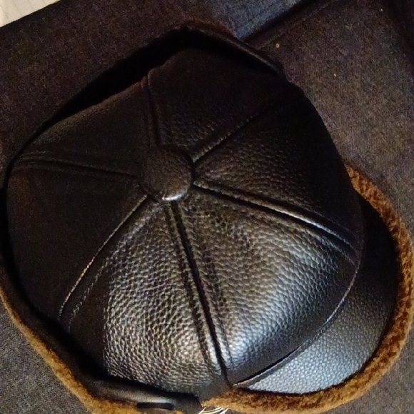 #19 Black and Brown Leather Trapper Hat - Picture 7 of 7